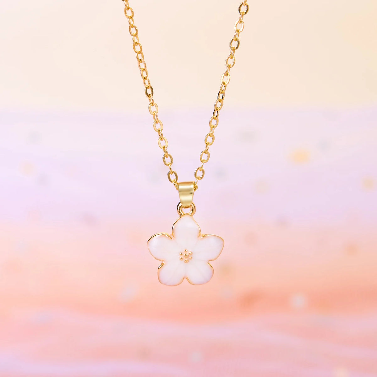Pretty Flower Necklace