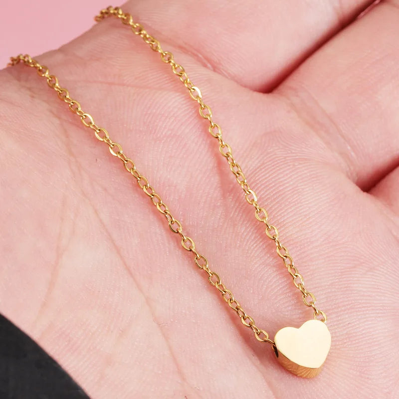 Dainty Heart Clavicle Necklace