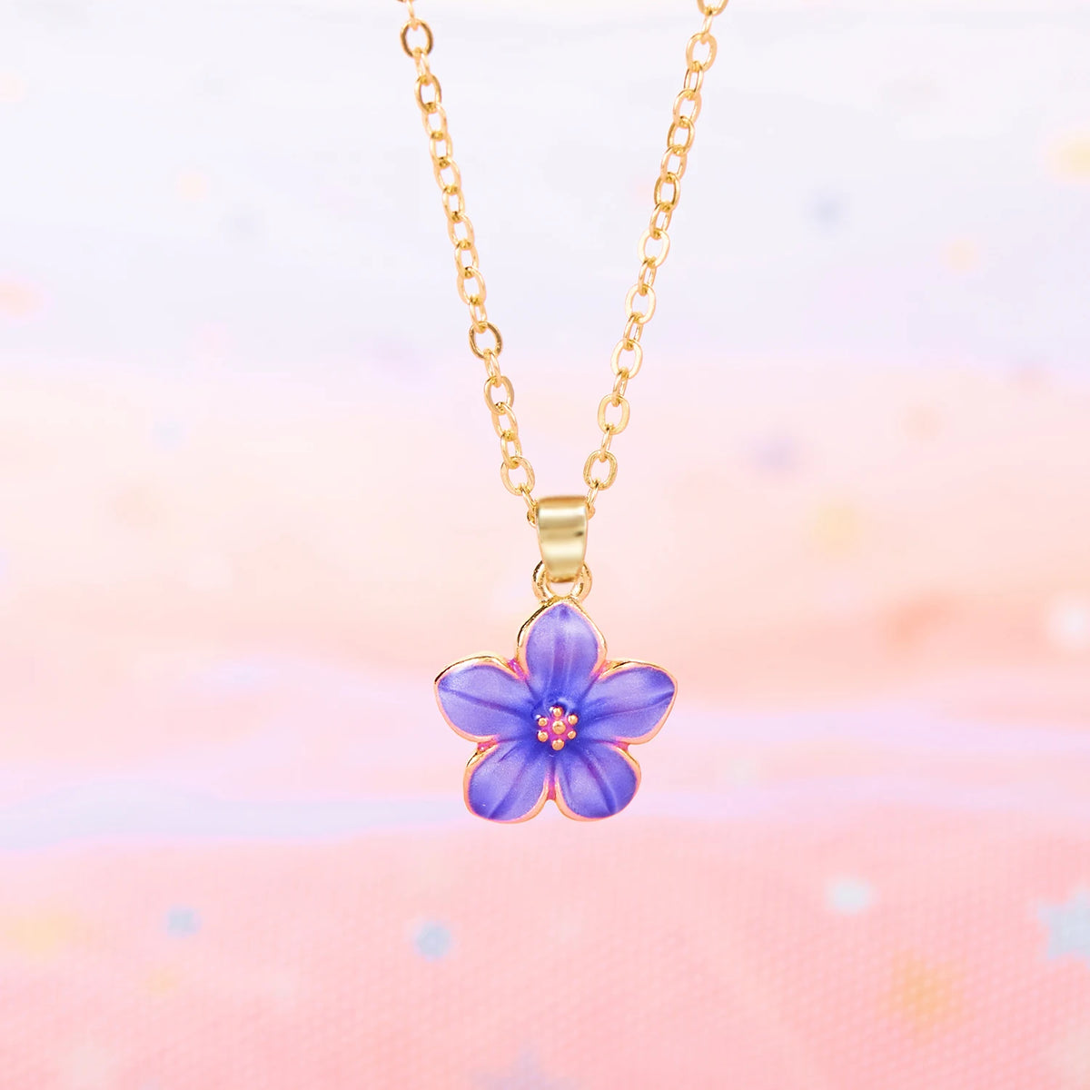 Pretty Flower Necklace