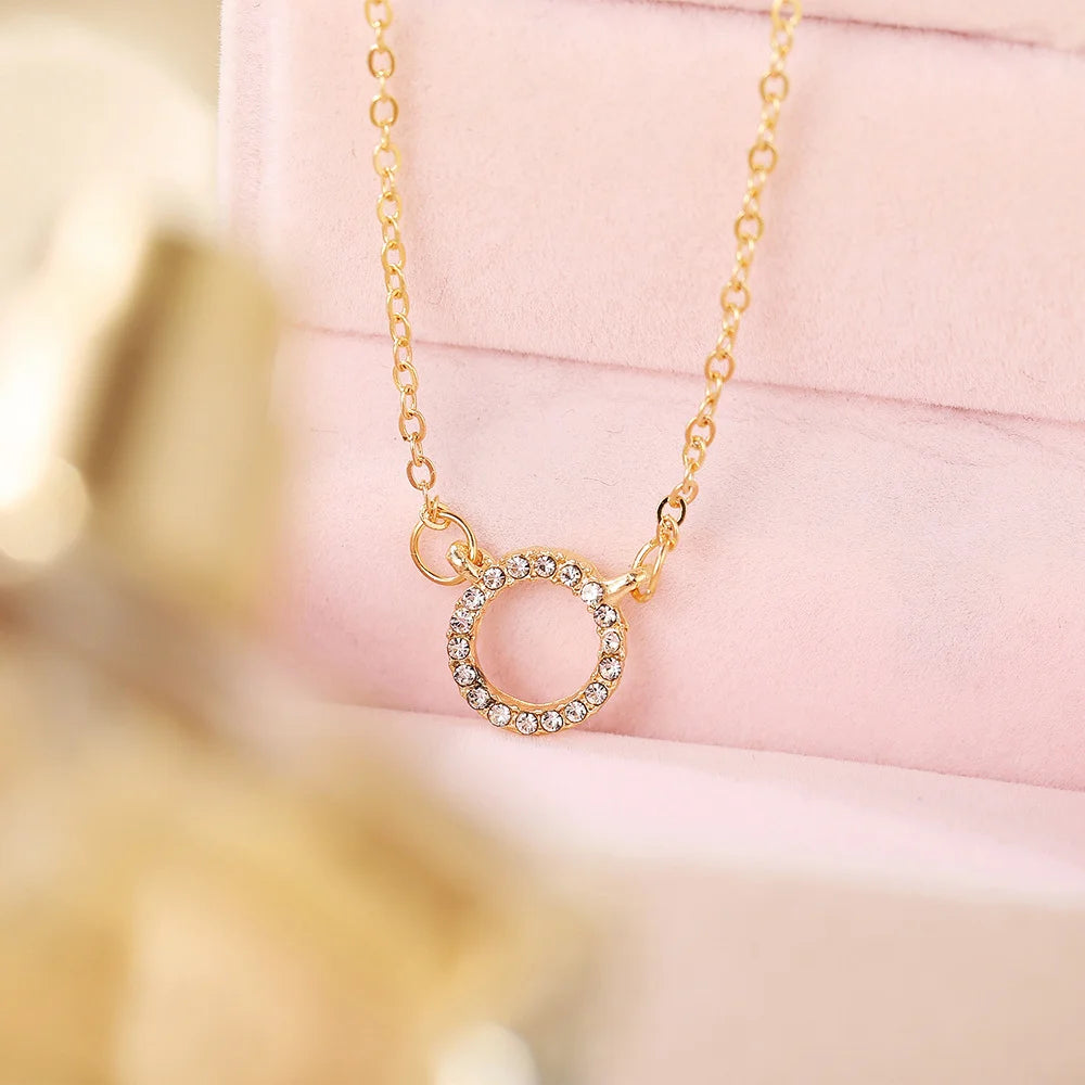 Stylish Chic Pendant Necklace