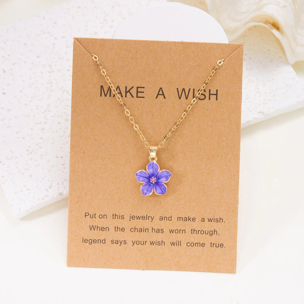 Pretty Flower Necklace