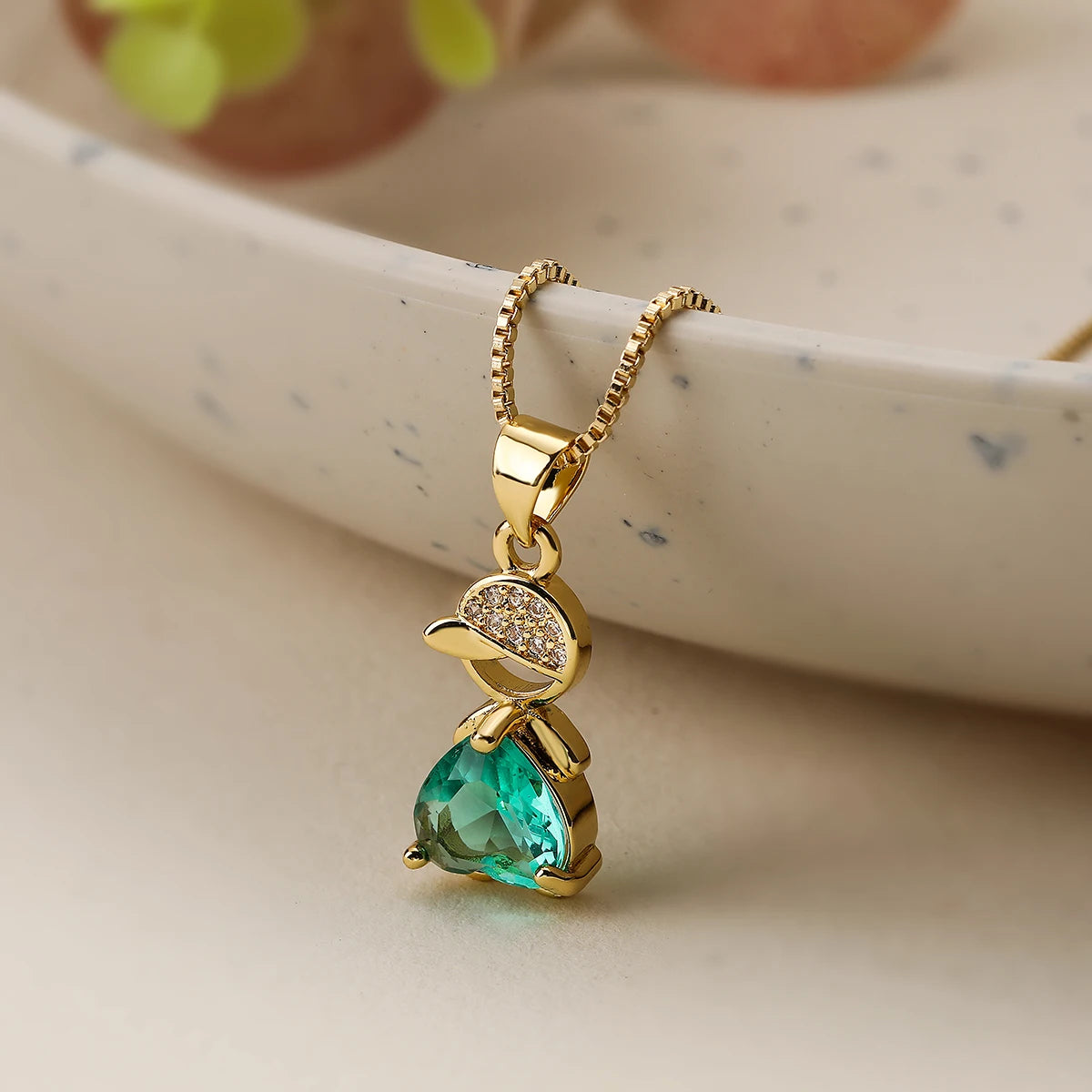 Chic Necklace Pendant