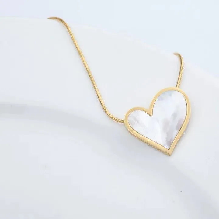 Exquisite Choker Pendant